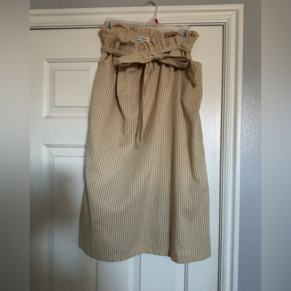 Mustard yellow Striped Paperbag Waist Skirt